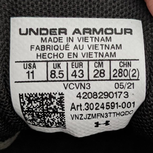 Charged Assert Running Shoes Black and White sz 11 - Picture 5 of 5